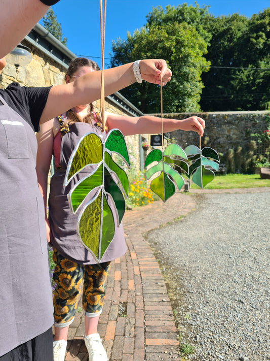 Stained Glass Experience: Monstera Workshop