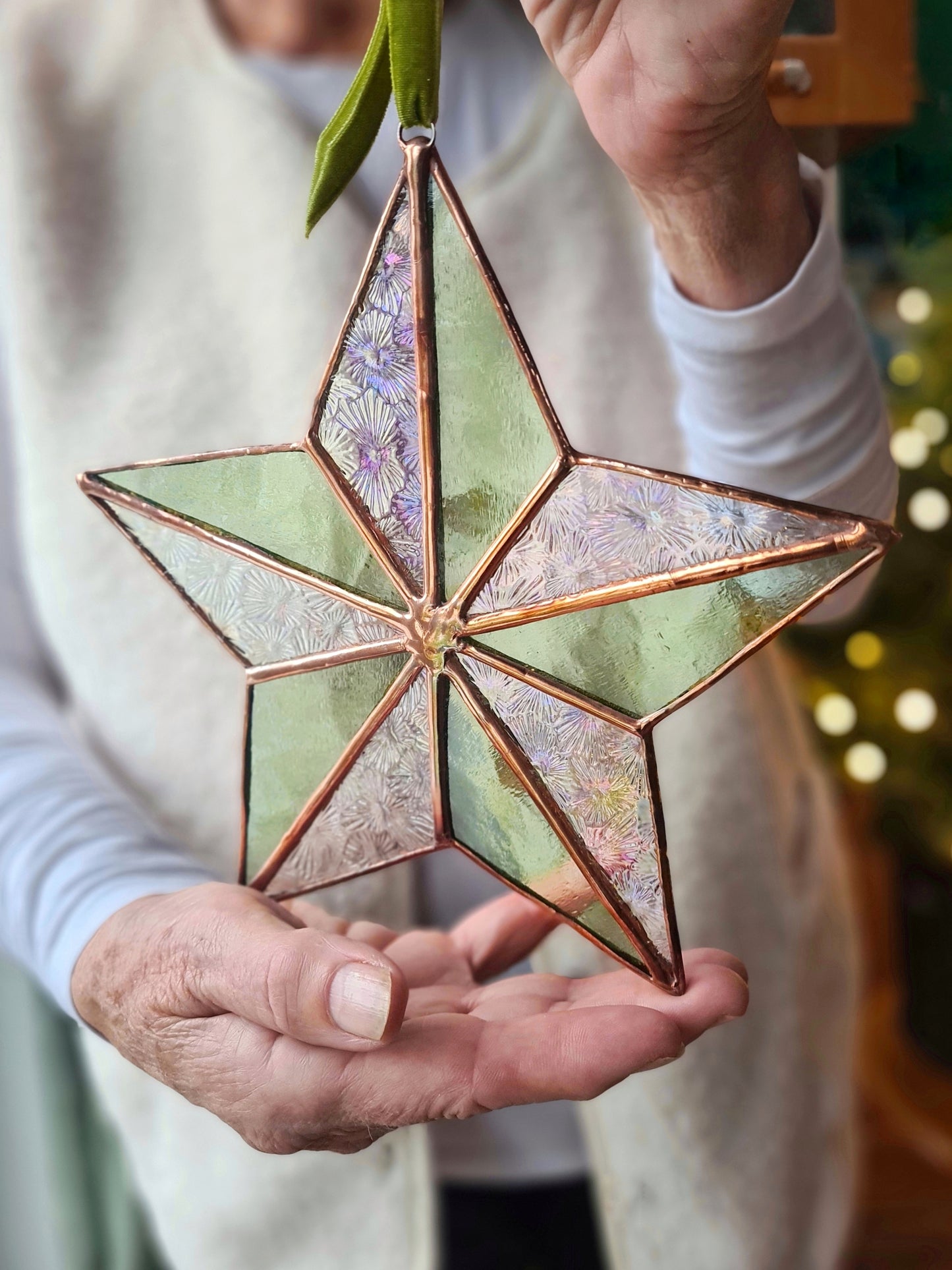 Introduction to Stained Glass - Christmas Star Workshop