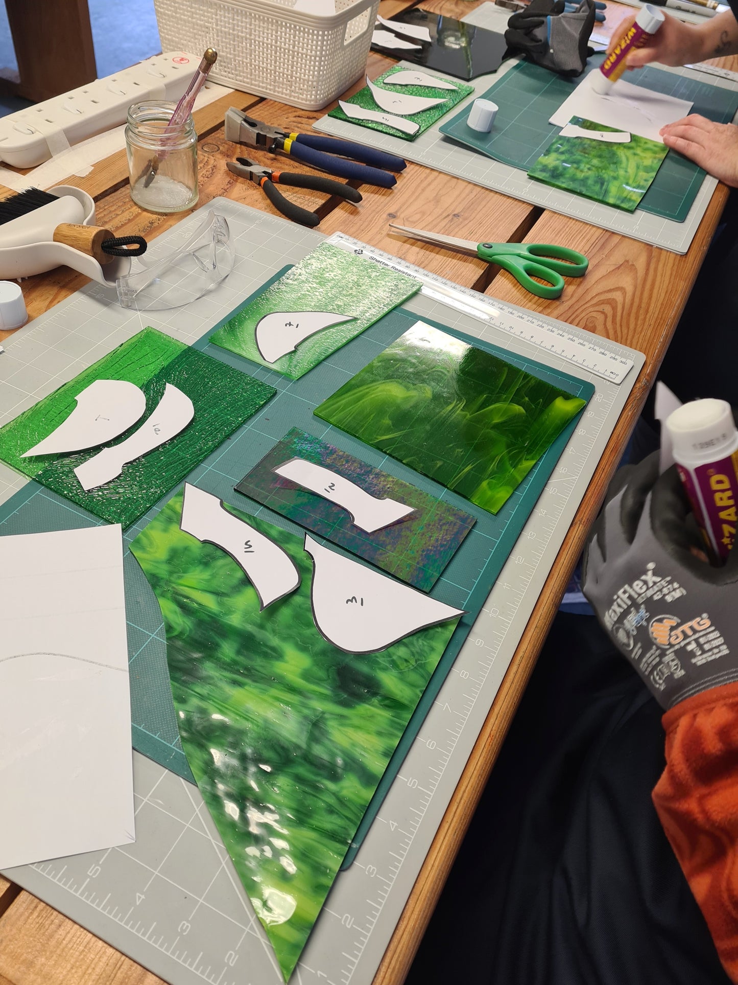 Introduction to Stained Glass - Monstera Leaf Workshop