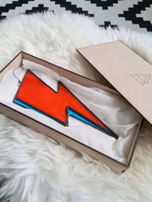 bowie bolt | alladin sane